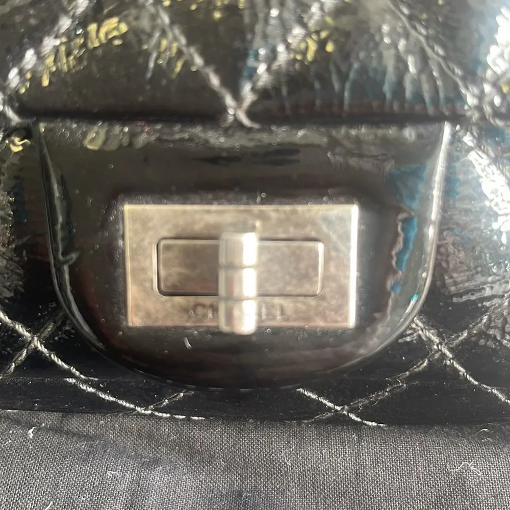 Chanel Reissue Patent Clutch Double Flap - Picture 4 of 10